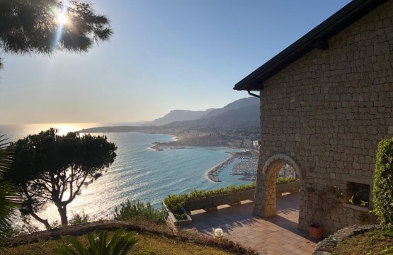 Vendita Villa Zona tranquilla Ventimiglia Liguria